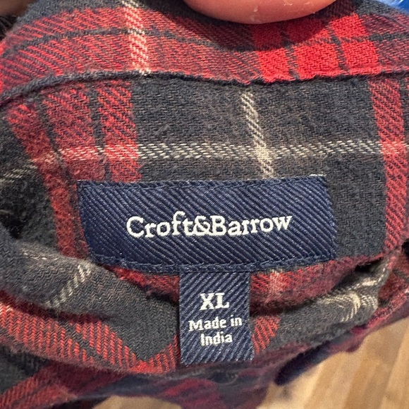 Croft & Barrow Red and Black Plaid Casual Shirt - Picture 2 of 3